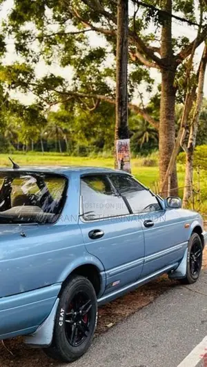 Nissan Presea 1992