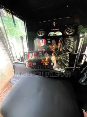 Bajaj RE 2014