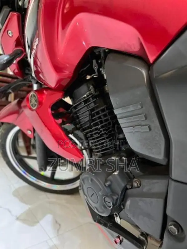 Yamaha FZ 2014
