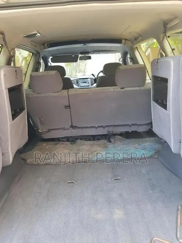 Toyota Estima 2008