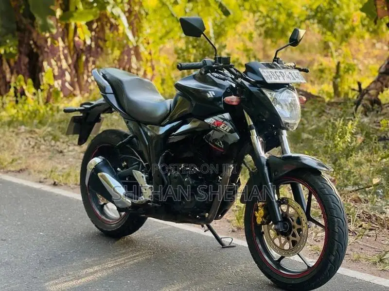Suzuki Gixxer 2017