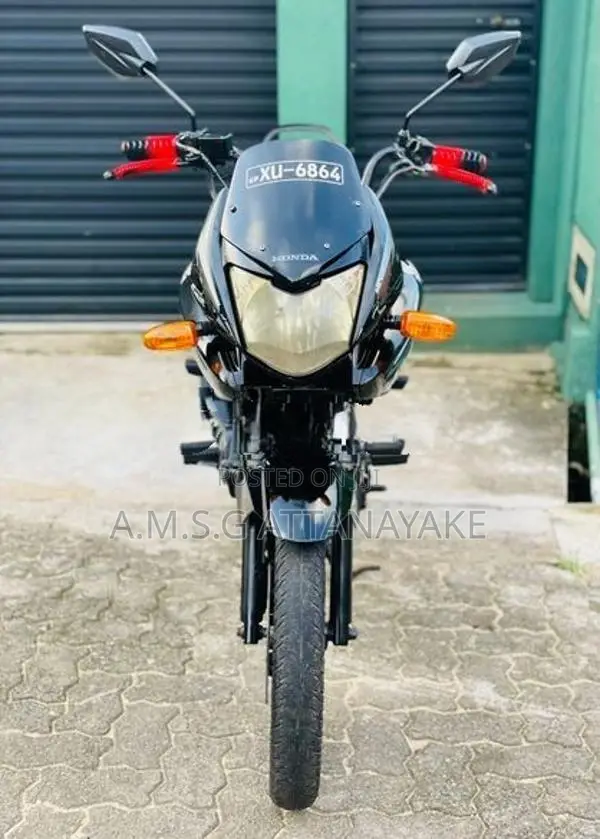 Honda CBF STUNNER 2012