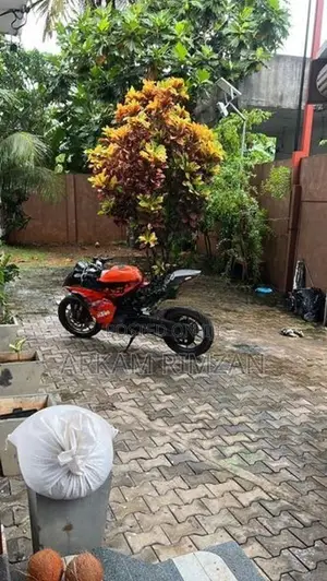 KTM RC 125 2021