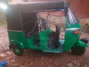 Bajaj RE 2003