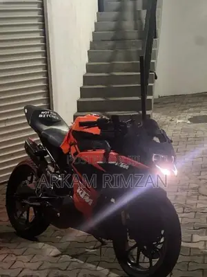 KTM RC 125 2021