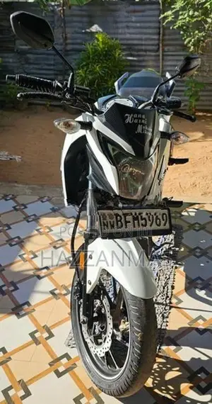 Honda CB Hornet 2017