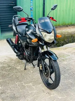 Honda CBF STUNNER 2012