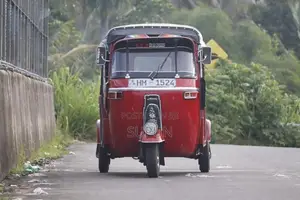 Bajaj RE 2 Stroke 2005