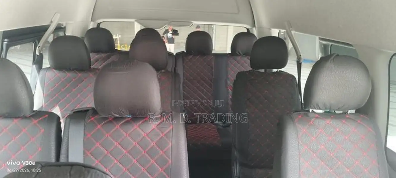 Toyota Hiace Super Long GL 2023