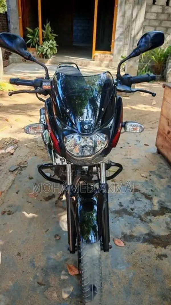 Bajaj Pulsar 150 2017
