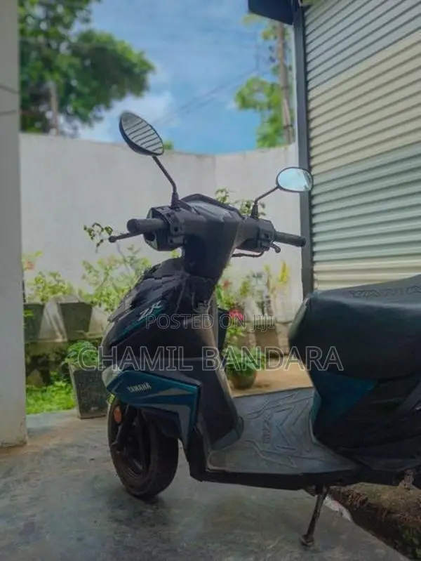 Yamaha Ray ZR 2017