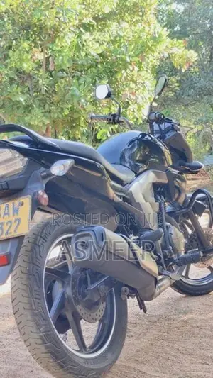 Honda CB Trigger 2014