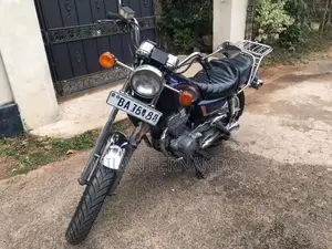 Honda CM Custom LA 250 2010