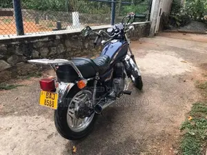 Honda CM Custom LA 250 2010