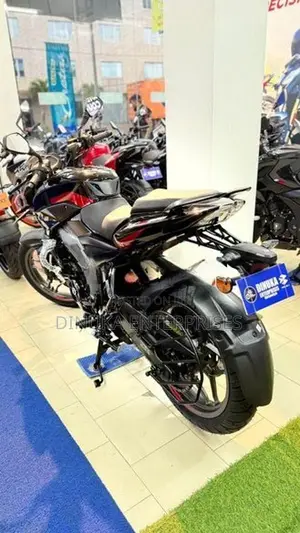 Bajaj Pulsar NS200 2026
