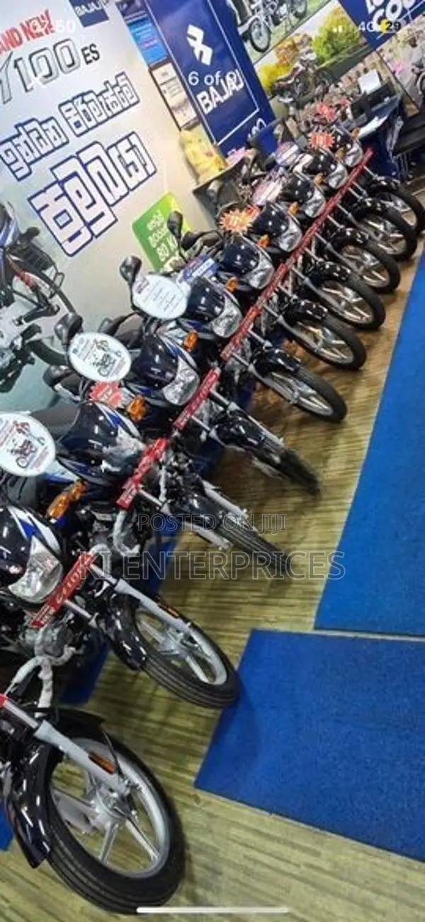 Bajaj CT100 2026