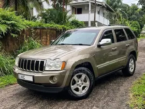 Jeep Grand Cherokee 4700cc V8 2006