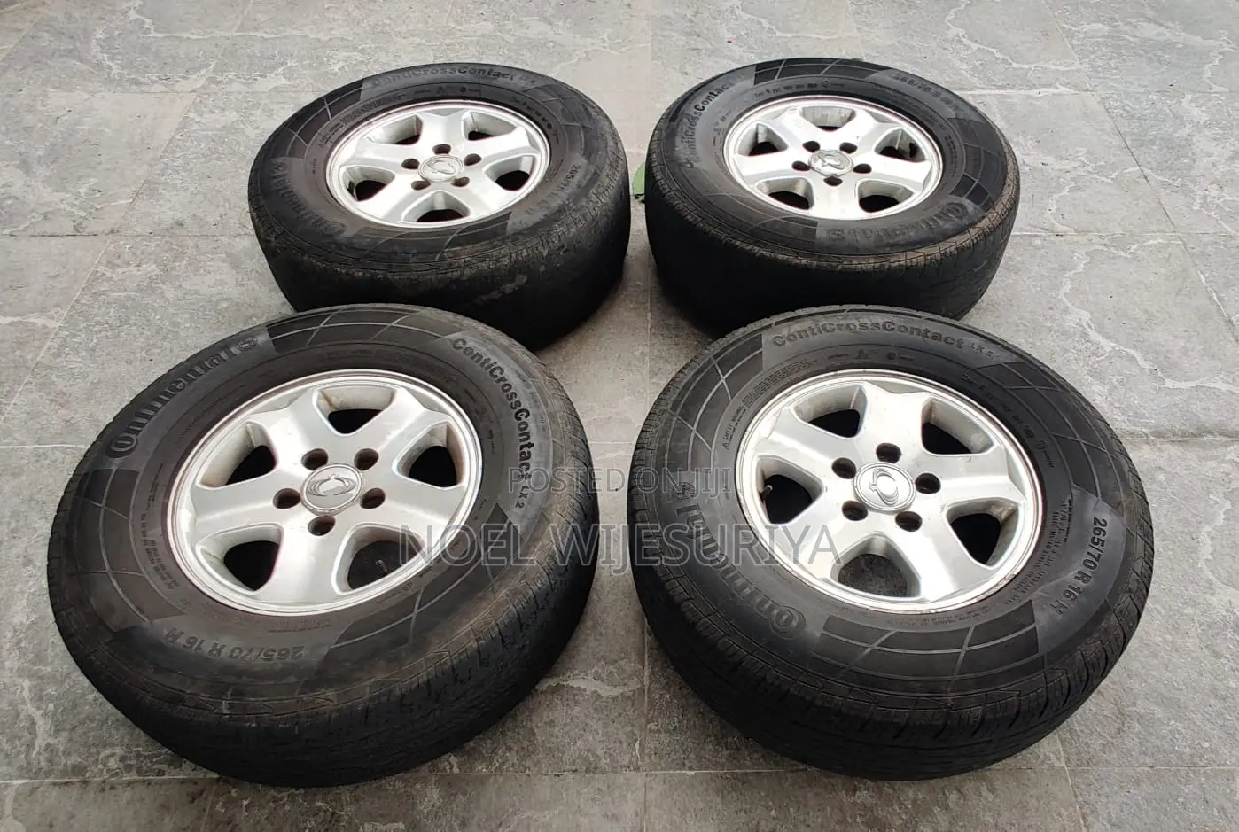 Rexton Complete Dicky Door 16" Alloy Wheel Set