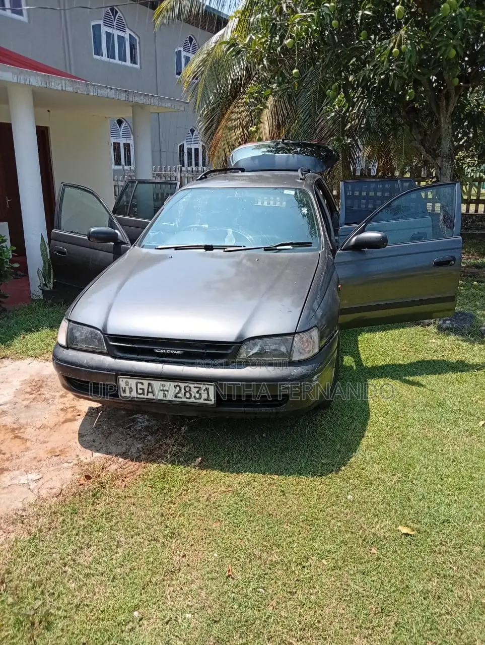 Toyota Caldina 1997 Gray