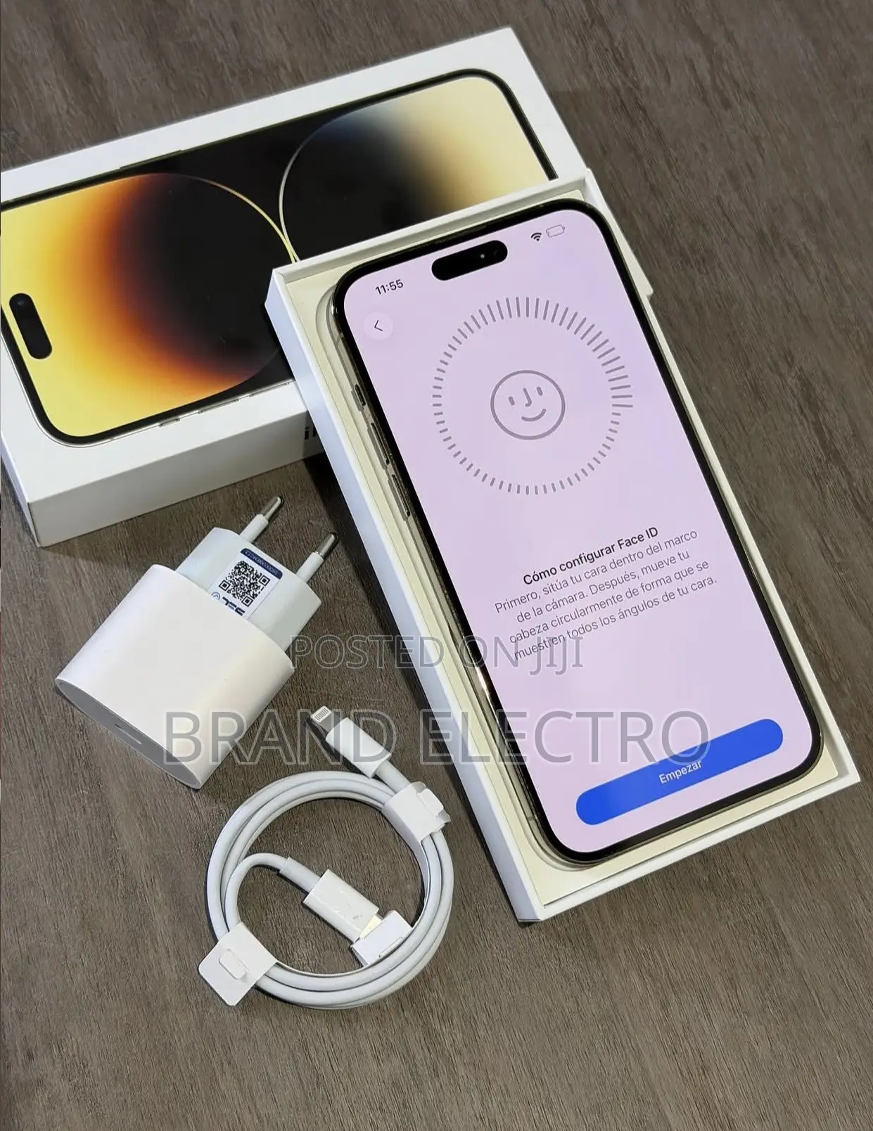New Apple iPhone 14 256 GB Yellow