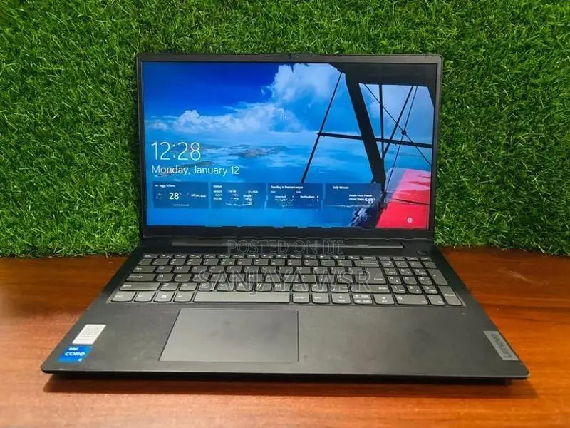 Lenovo i5 11th GEN Laptop