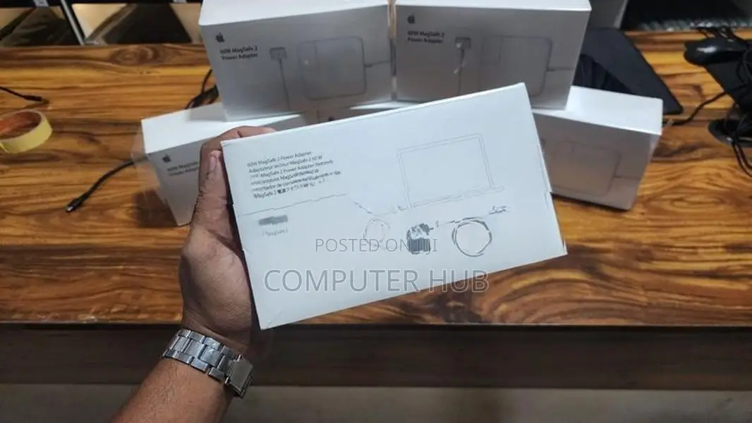 Apple 60W MagSafe 2 Power Adapter #03