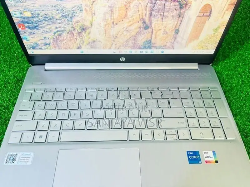 Hp i5 12th GEN
