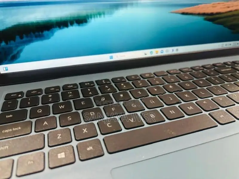 Dell i3 11th GEN Laptop