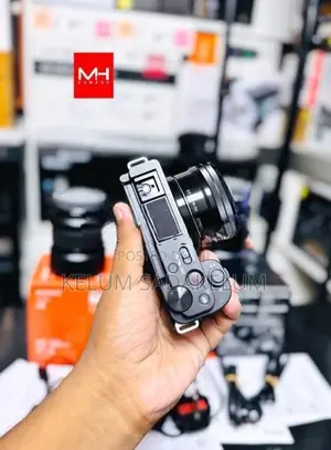 Sony ZV E10 4K Mirrorless Camera Full Set with Lens