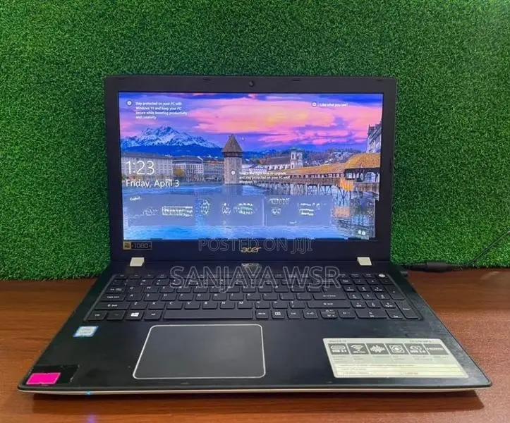 Acer Aspire i5 7th GEN Laptop
