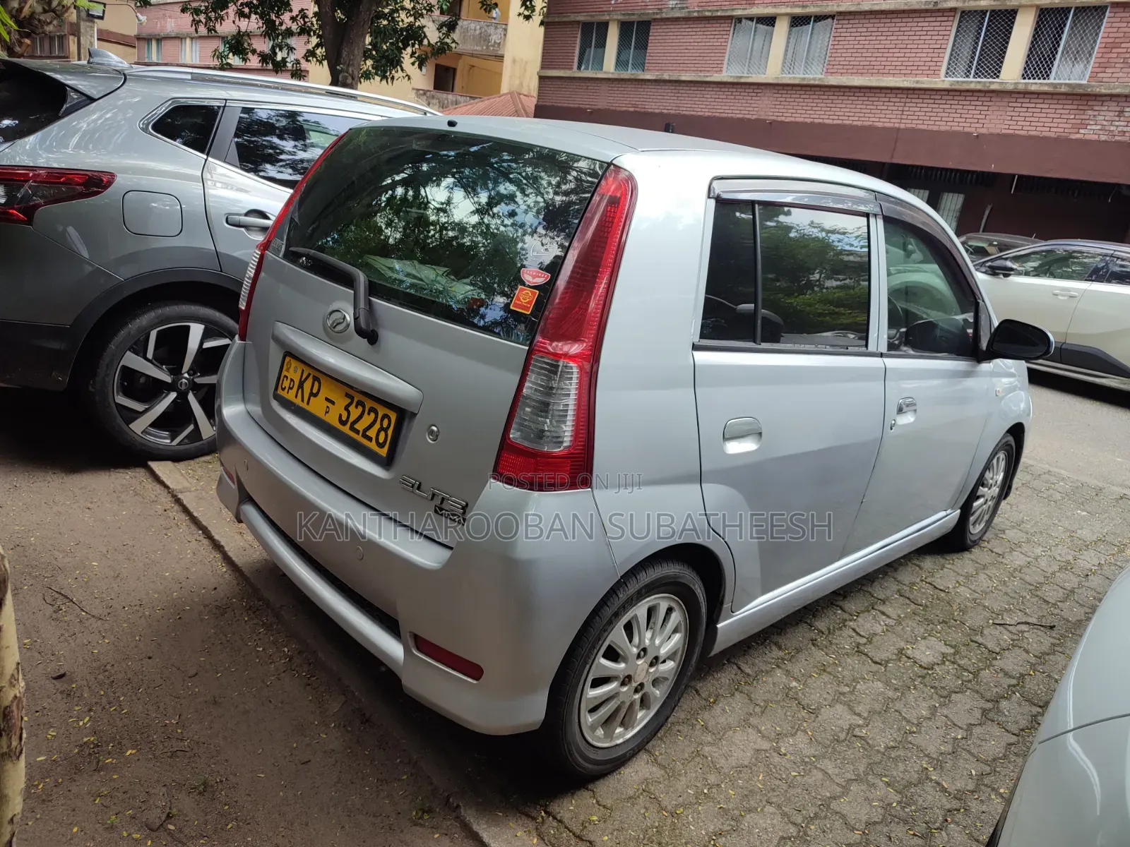 Car 2011 Silver