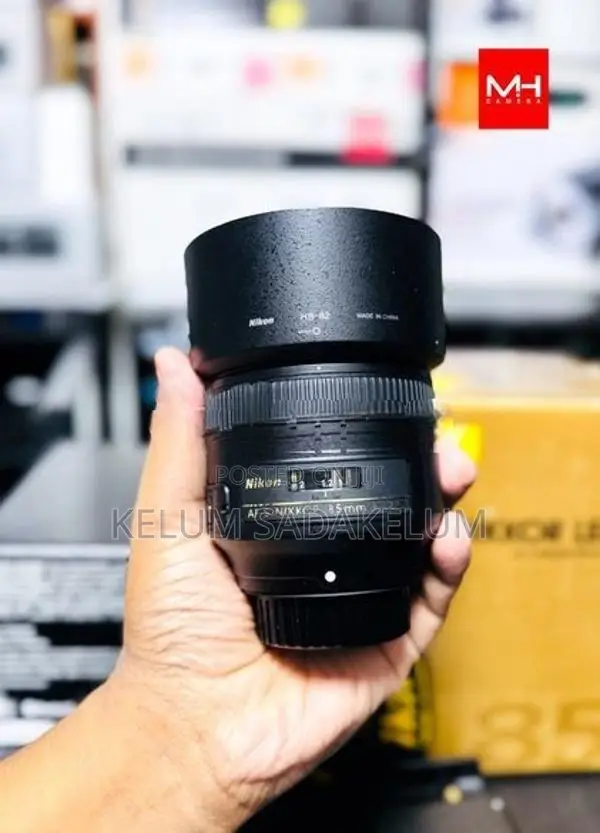 Nikon AF S 85mm 1.8F G Lens Full Set Box