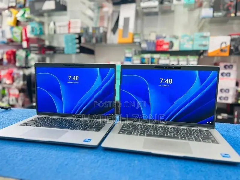 Laptop Dell Latitude 5430 - i5 12th GEN 8GB RAM|256GB NVME|Wi-Fi|14"