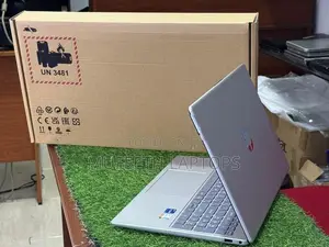 New HP i7 12Gen 16/512GB 15.6”FHD Display