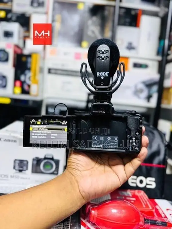 Canon M50 Mark ll 4K Mirrorless Camera Full Set