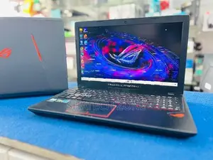 Gaming Laptop Asus Strix - i7 7th GEN 8GB RAM|256GB NVME|GTX 1050 TI 4