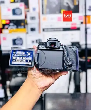 Canon 70D 24.3MP DSLR Camera Shutter