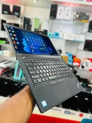 Laptop i5 8th GEN|8GB RAM|256GB NVME|Wi-Fi|14" - Lenovo .ThinkPad T490