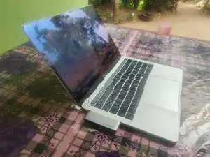 Apple Macbook Pro 2018