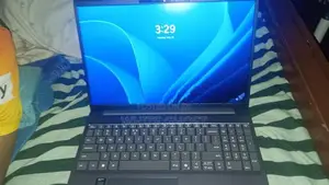 Lenovo IdeaPad Slim 3 i7