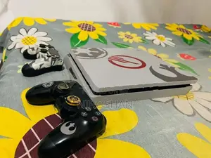 PlayStation 4 Star Wars edition