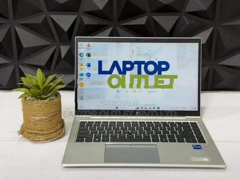 HP Elitebook 840 G8 Core i5 11th Gen/16GB Ram/512GB NVMe/14" FHD IPS