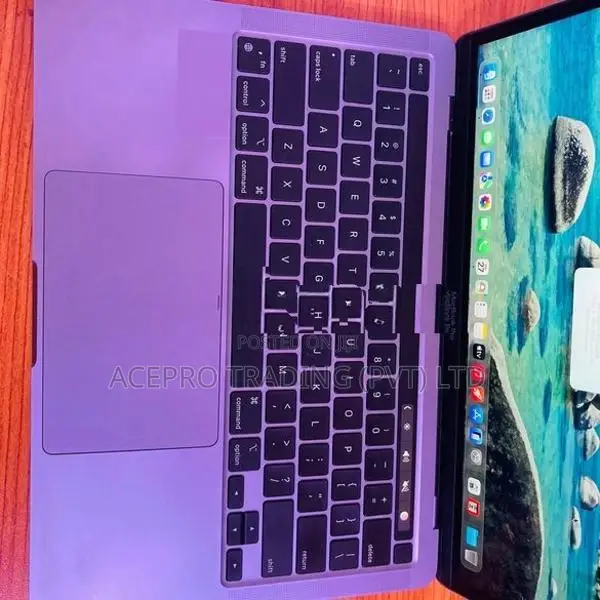 Apple MacBook Pro M1 (2020) 16GB RAM 512GB SSD Touch Bar