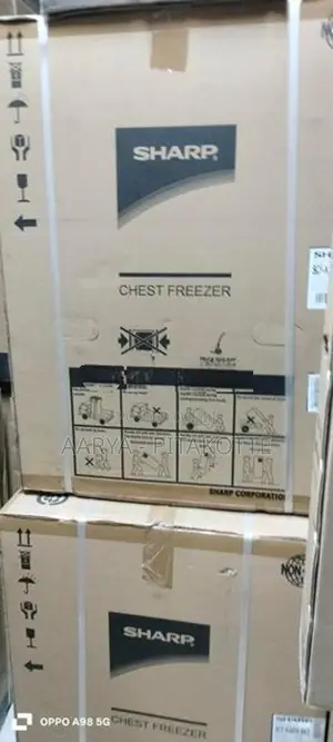 Sharp Chest Freezer - 320L Capacity