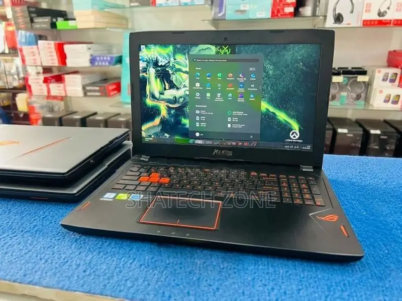 Gaming Laptop - GTX 1060 6GB|i7 6th GEN|8GB RAM|256GB NVME Asus Strix