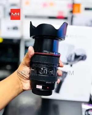 Canon EF 24-105mm f/4 L is USM Lens for