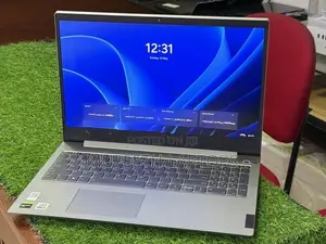 Gaming Lenovo i5 10Gen H processor 16/256GB GTX 1650