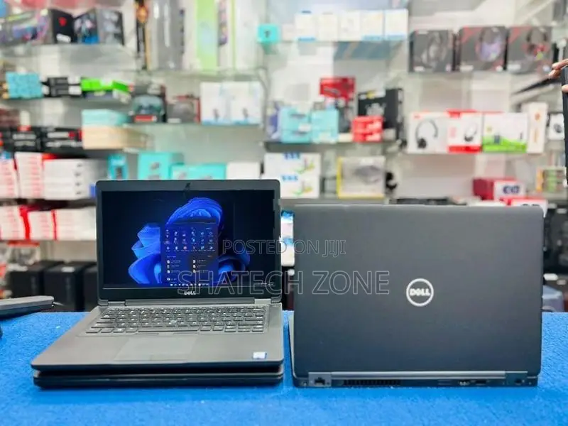 Laptop Dell Latitude 5480|i5 6th GEN|8GB RAM|256GB SSD|14"|Wi-Fi