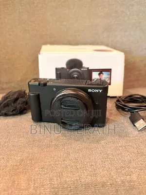 Sony ZV-1F Vlogging Camera
