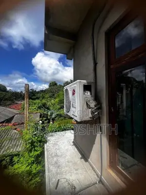 LG 18000 BTU dual inverter used